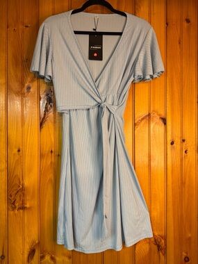 Kohl's Light Blue Wrap Midi Dress with Tie Waist